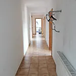 Appartement Gemuetliche 90 Qm In Saarburg, Zentral Gelegen, Garten Mit Aussicht, Separater Eingang *