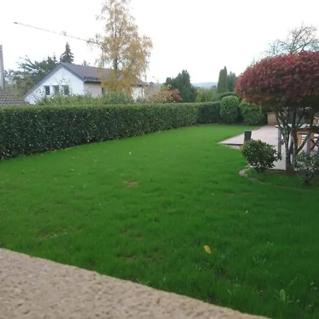 Gemuetliche 90 Qm In Saarburg, Zentral Gelegen, Garten Mit Aussicht, Separater Eingang * Saarburg