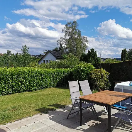 Gemütliche 90 Qm In Saarburg, Zentral Gelegen, Garten Mit Aussicht, Separater Eingang Saarburg
