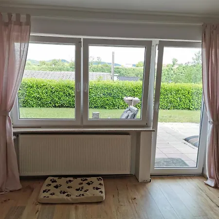 דירה Gemuetliche 90 Qm In Saarburg, Zentral Gelegen, Garten Mit Aussicht, Separater Eingang