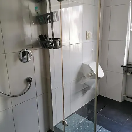 Appartamento Gemuetliche 90 Qm In Saarburg, Zentral Gelegen, Garten Mit Aussicht, Separater Eingang Saarburg