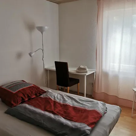 Gemuetliche 90 Qm In Saarburg, Zentral Gelegen, Garten Mit Aussicht, Separater Eingang * Saarburg