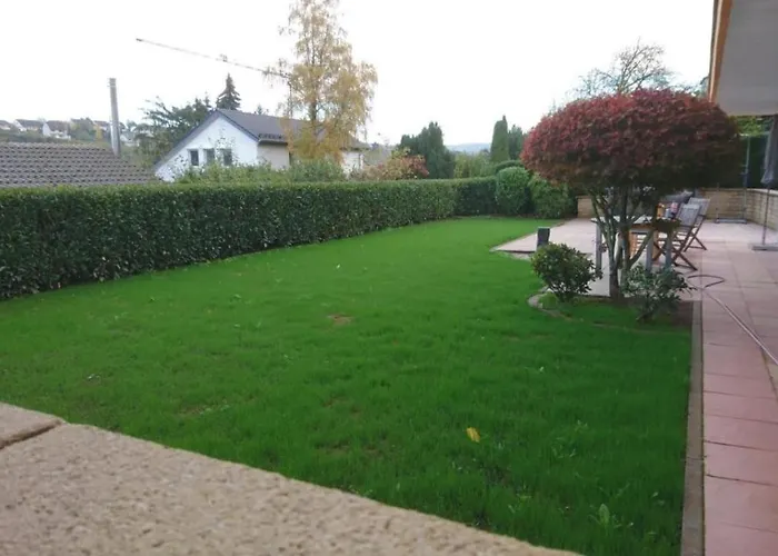 Gemuetliche 90 Qm In Saarburg, Zentral Gelegen, Garten Mit Aussicht, Separater Eingang * Saarburg