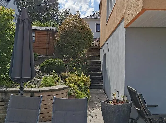 Gemuetliche 90 Qm In Saarburg, Zentral Gelegen, Garten Mit Aussicht, Separater Eingang *